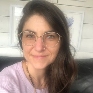 Meet your Posher, Marisa